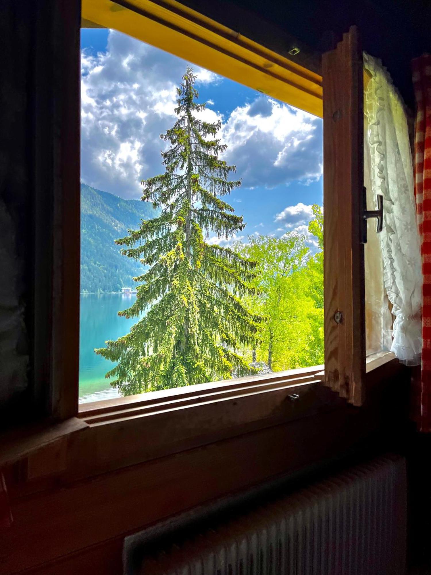 Chalets Zoehrer - Wohnen Am Wasser Weissensee Kültér fotó
