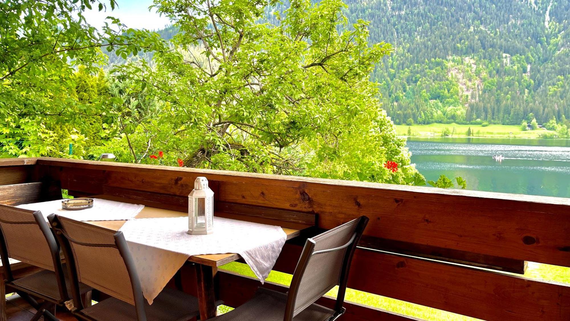 Chalets Zoehrer - Wohnen Am Wasser Weissensee Kültér fotó