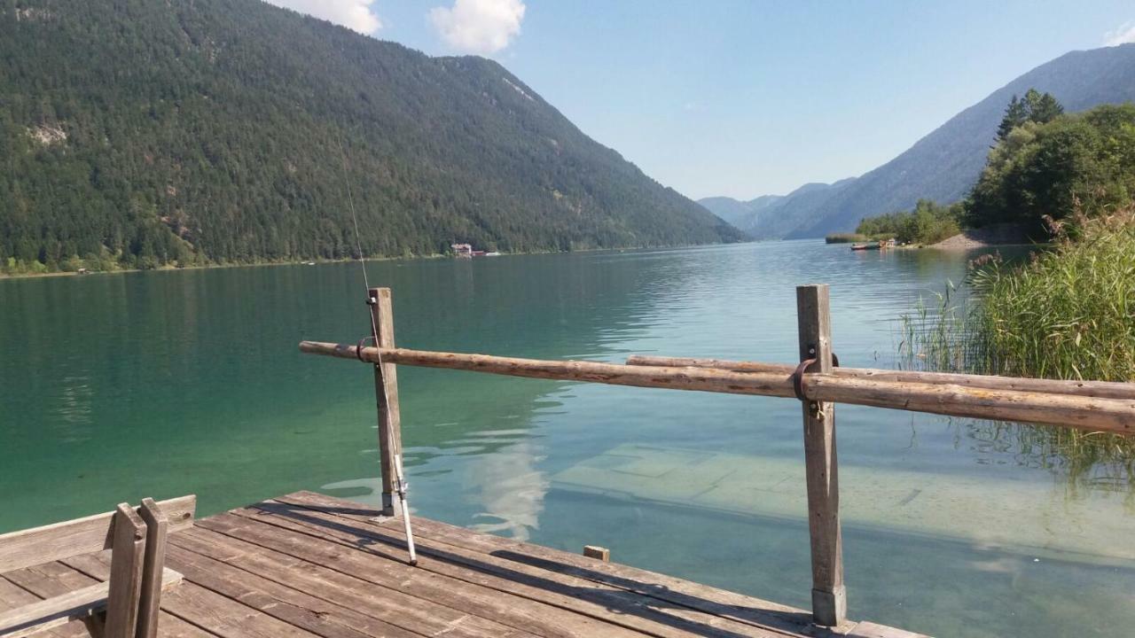Chalets Zoehrer - Wohnen Am Wasser Weissensee Kültér fotó